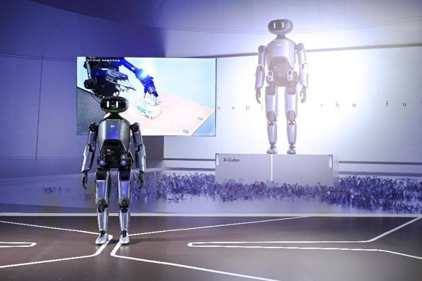 無圖之戰(zhàn)完結(jié)，AI時代降臨 小鵬汽車1024科技日揭示智能機(jī)器人研發(fā)新藍(lán)圖