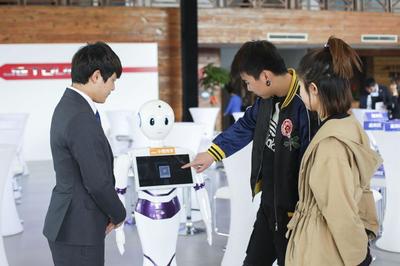 第401家一級智慧4S店開業(yè) 捷途以'會玩'贏得用戶青睞與智能機(jī)器人研發(fā)新突破